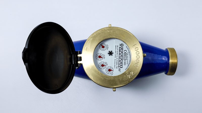  Residential Multi-Jet Domestic DN15-DN50 Turbine Water Meter R100-R160 with Brass Closing Ring