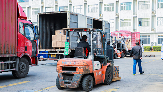 Packaging-and-Delivery